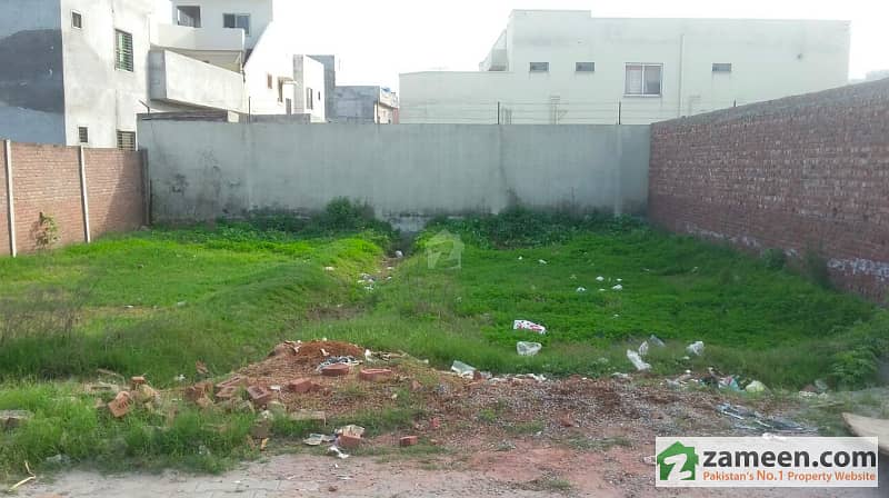 Plot For Sale At Bharath Colony Sialkot Plot For Sale At Bharath Colony Sialkot