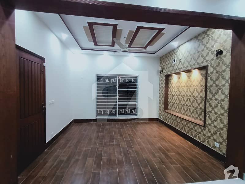 5 Marla Brand New Modern House For Rent In Rafi Block Sector E Bahria Town Lahore