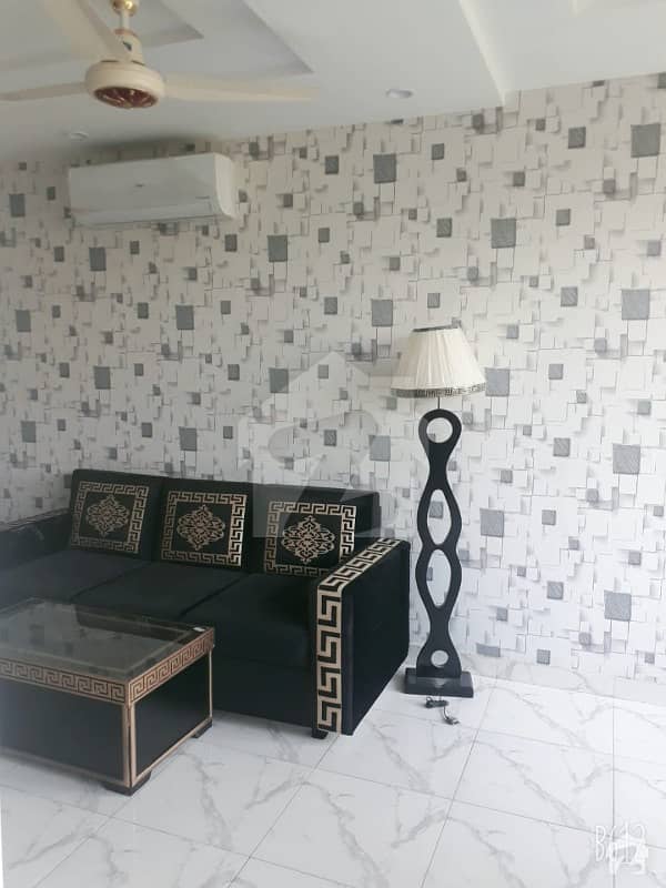ONE BED LUXURY FULLY FURNISHED APARTMENT AVAILABLE FOR RENT IN BAHRIA TOWN LAHORE