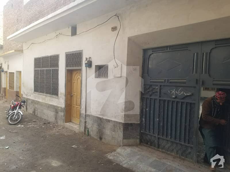 اعجاز آباد پشاور میں 4 کمروں کا 8 مرلہ مکان 1 کروڑ میں برائے فروخت۔