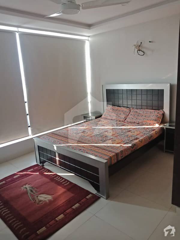 ONE BED FULLY FURNISHED APARTMENT AVAILABLE FOR RENT IN BAHRIA TOWN LAHORE