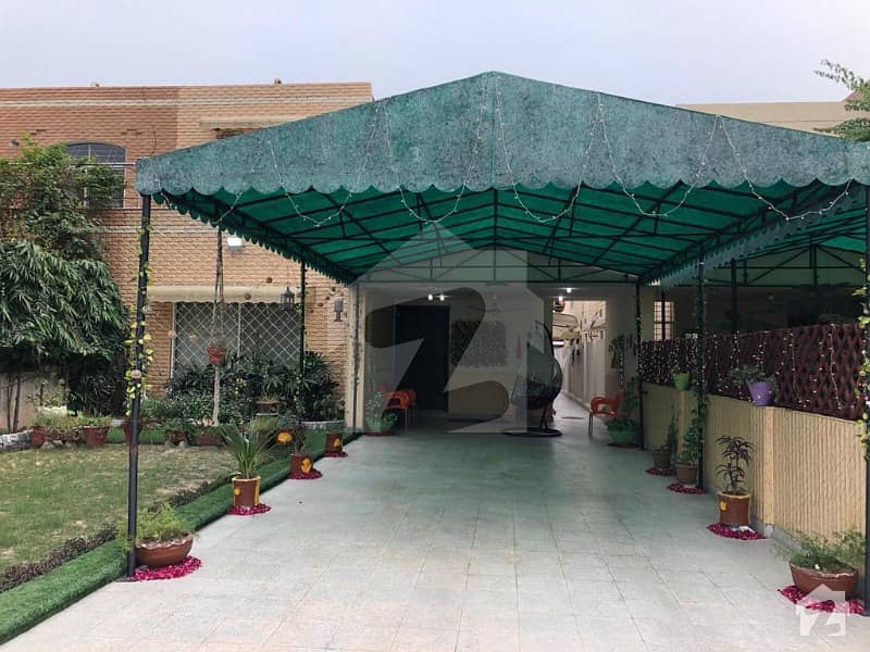 12 Marla Beautiful House For Sale In Safari Villa Bahria Town Lahore