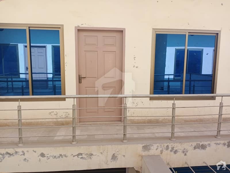 136 Square Feet Room In Central Hospital Road For Rent
