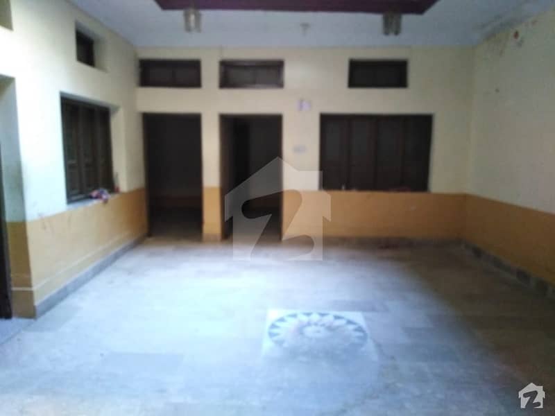6 Marla House Situated In Gulbahar For Rent