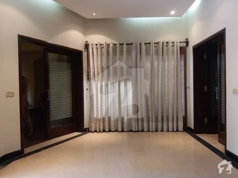 18Marla Bungalow in the Hot Location of DHA Lahore Sui Gas Society Phase 1