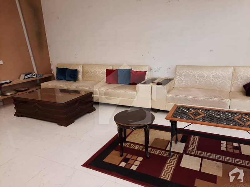 10 Marla Upper Portion Available In Bahria Town