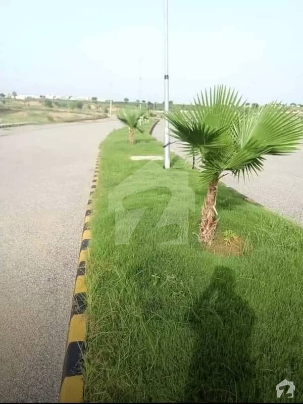 33x50 Size Commercial Plot Available In Pechs Near Mumtaz City New Airport