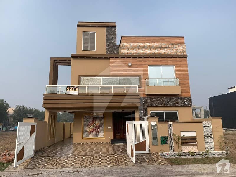 10 MARLA BREND NEW HOUSE FOR SALE IN RAFI BLOCK BAHRIA TOWN