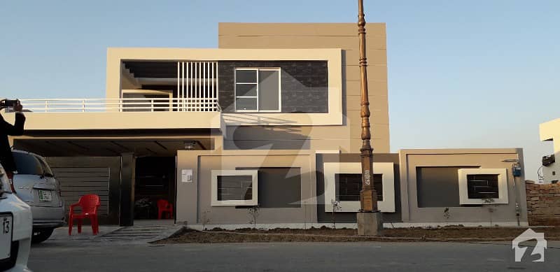 1 Kanal Brand New Beautiful Luxurious House Excellent Location Sector M3 Lake City Lahore