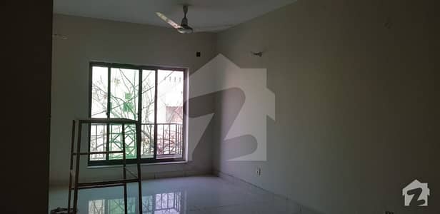 10 Marla Fully Renovated Family Apartment In Rehman Gardens Gated Society Near Dha Phase 1 Avenue Mall 10 Marla Fully Renovated Family Apartment In Rehman Gardens Gated Society Near Dha Phase 1 Avenue Mall