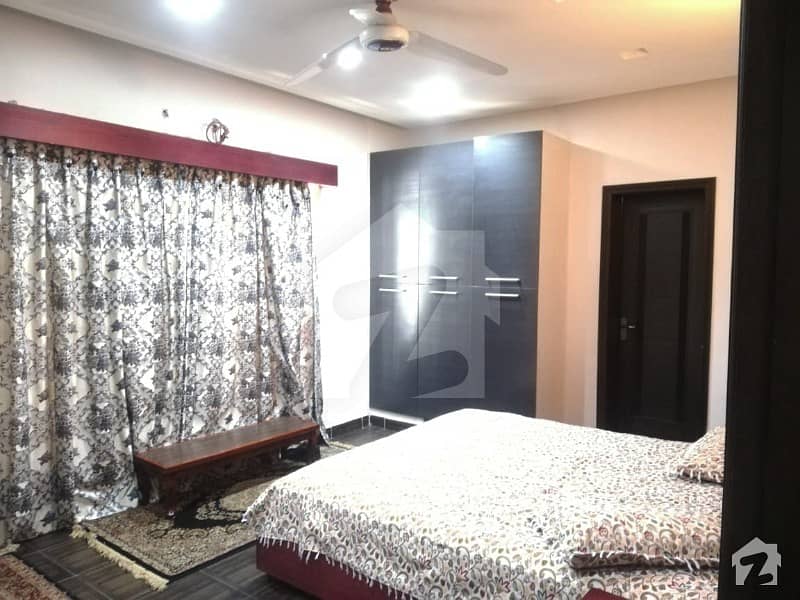 بحریہ ٹاؤن ۔ سفاری بلاک بحریہ ٹاؤن سیکٹر B بحریہ ٹاؤن لاہور میں 5 کمروں کا 11 مرلہ مکان 1.9 کروڑ میں برائے فروخت۔
