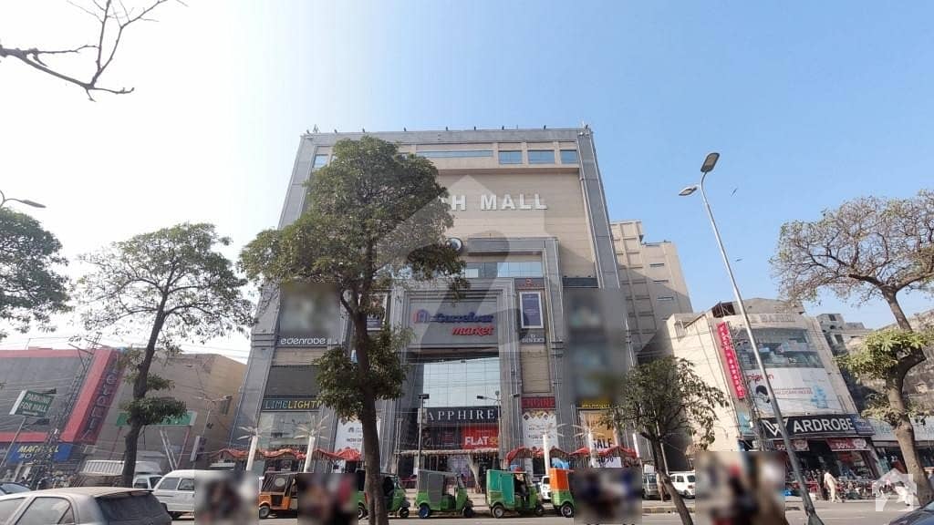 9 Marla    LIFE TIME            Commercial Building In Model Town For Sale