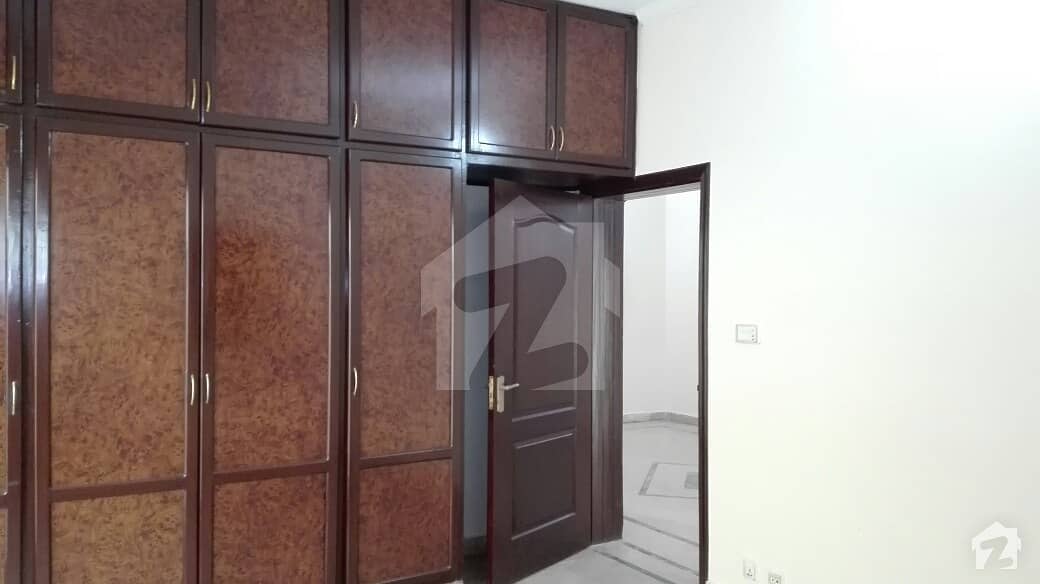 5 Marla Spacious Upper Portion Available In Gulraiz Housing Scheme For Rent