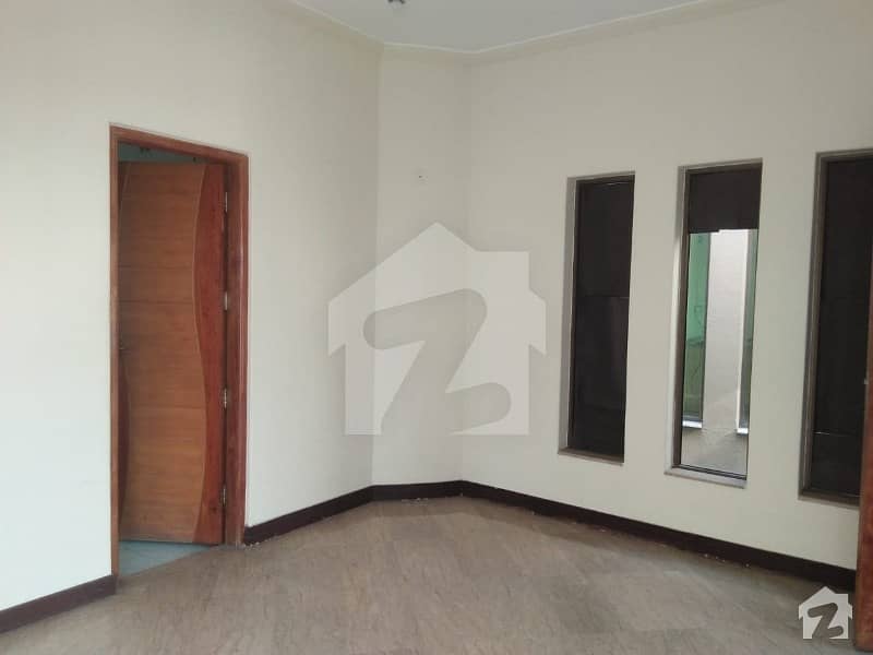 2 Kitchen At Prime Location 1 kanal House For Rent Very Low Price