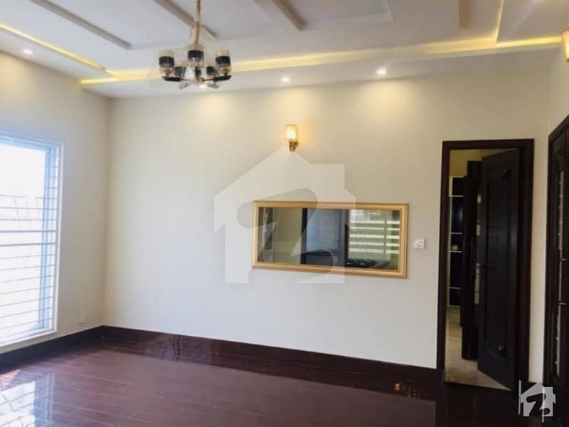 A New Offer Of 1 Kanal Brand New Bungalow For Rent In State Life Housing Society
