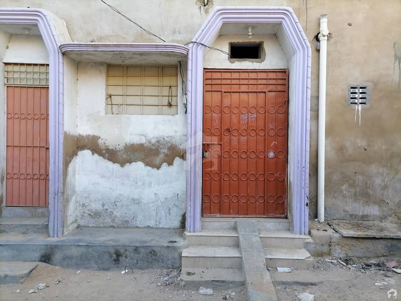 کورنگی کراچی میں 6 کمروں کا 3 مرلہ مکان 80 لاکھ میں برائے فروخت۔