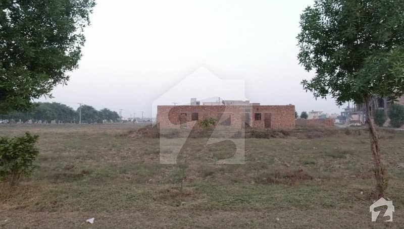 2 Kanal Plot For Sale Block A3 On Main 150road Iep
