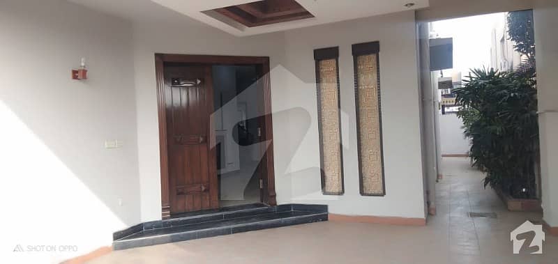 Prime Location 10 Marla Beautiful House For Rent In Dha Phase 5