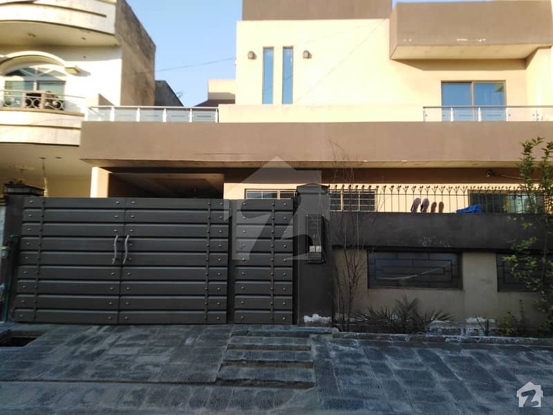 10 Marla House For Sale In Johar Town