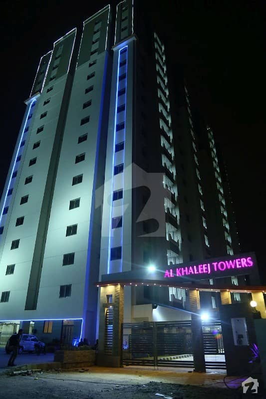 Al Khaleej Towers 5 Rooms Luxury Apartment For Sale