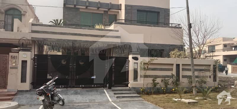 10 Marla House For Sale In Dha Phase 4 Gg Block