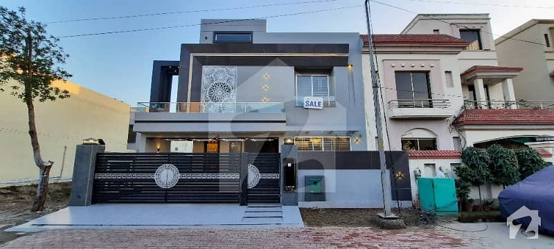 VIP 10 MARLA BRAND NEW MODERN HOUSE FOR SALE IN JASMINE BLOCK BAHRIA TOWN LAHORE