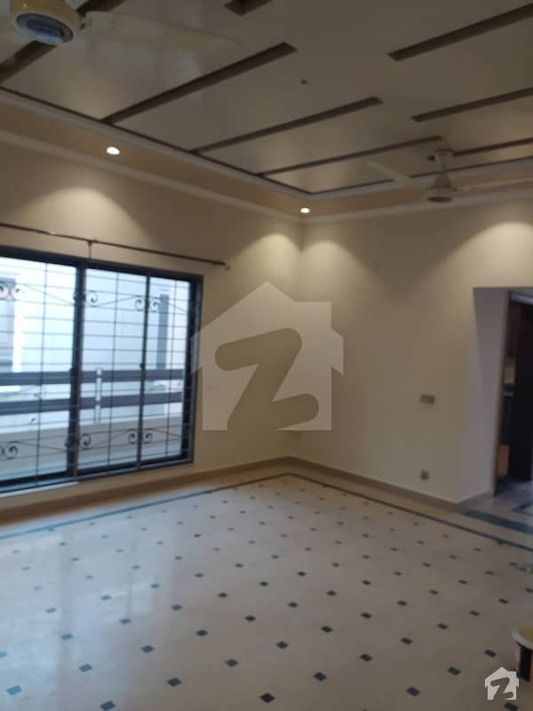 1 Kanal Upper Portion For Rent In B Block Phase 5 Dha Lahore