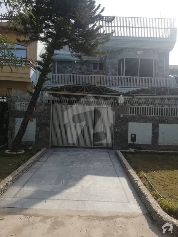 5 Bedroom House Available For Rent