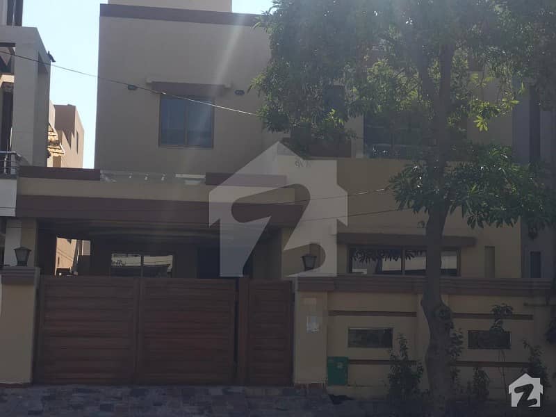 8 Marla Like a New House For Sale In Bahria Town Usman Block