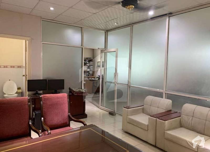 1068  Square Feet Spacious Office Available In Gulberg For Sale