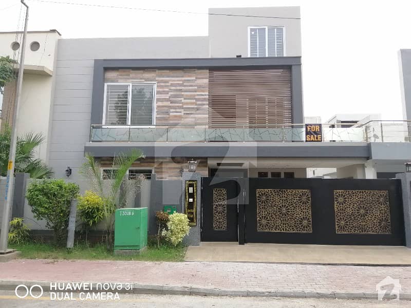 10 Marla Brand New House Prime Location For Rent In Bahria Town Gulbahar Block