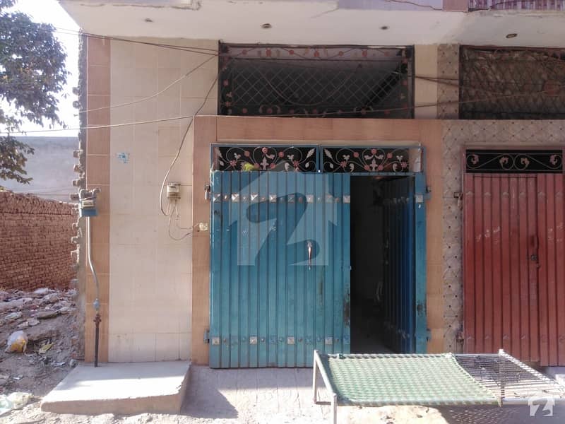 جھنگ روڈ فیصل آباد میں 3 مرلہ مکان 35 لاکھ میں برائے فروخت۔