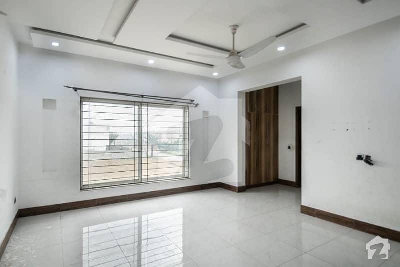 10 Marla Full House For Rent In Dha Phase 5