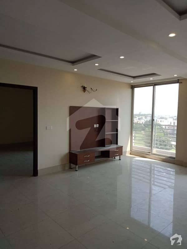 Centrally Located Flat In Bahria Town Is Available For Rent