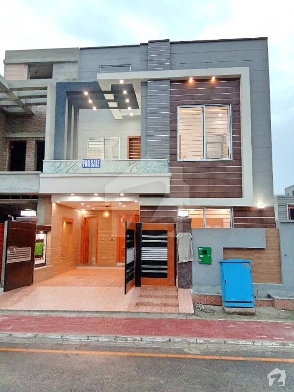 5 Marla Brand New Modern House For Sale In Jinnah Block Sector E Bahria Town Lahore