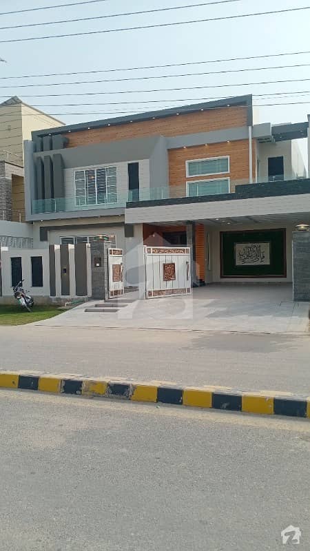 1 Kanal Double Storey House At 60 Feet Road For Sale