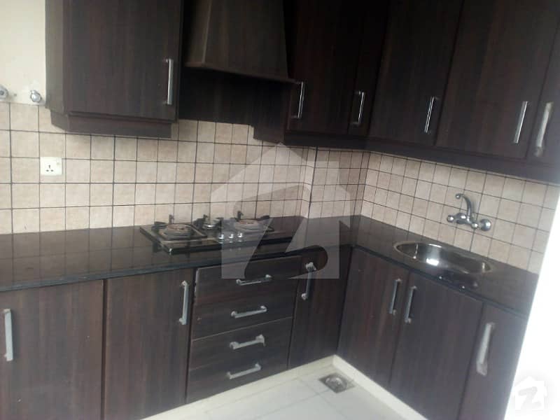 700  Square Feet Flat For Rent In Bahria Town