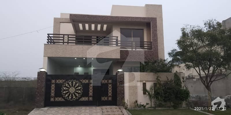 Buy A Centrally Located 2400  Square Feet House In Khayaban Gardens