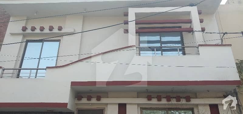 Perfect 1350  Square Feet House In Madina Town For Sale