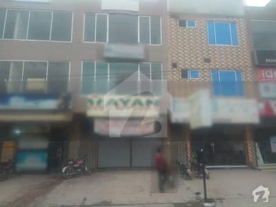 4 Marla Commercial Building Triple Storey For Rent