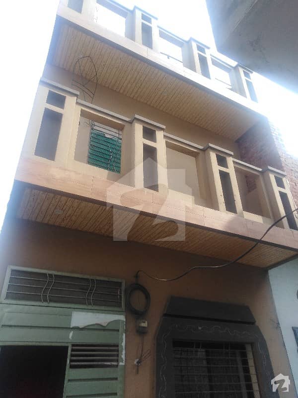 امامیہ کالونی جی ٹی روڈ لاہور میں 3 کمروں کا 3 مرلہ مکان 40 لاکھ میں برائے فروخت۔