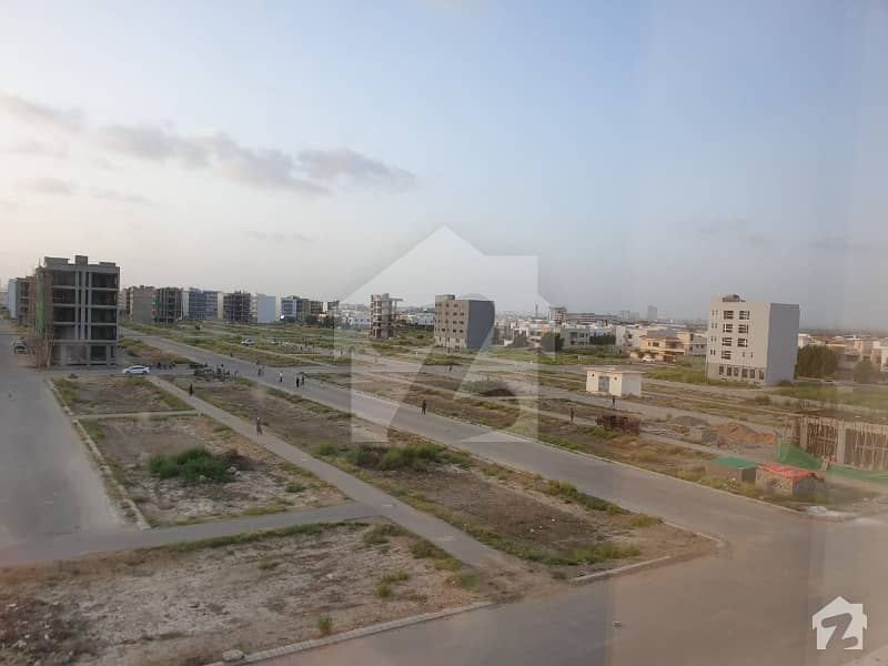 400 Yards Plot Available For Sale In Murtaza Commercial Phase Viii