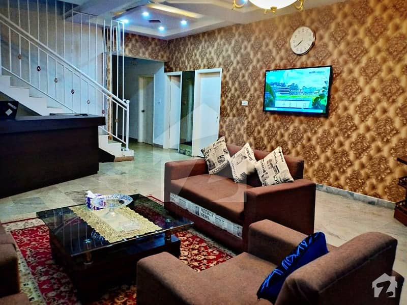 ڈی ایچ اے فیز 4 ڈی ایچ اے کراچی میں 3 کمروں کا 1 کنال کمرہ 4 ہزار میں کرایہ پر دستیاب ہے۔