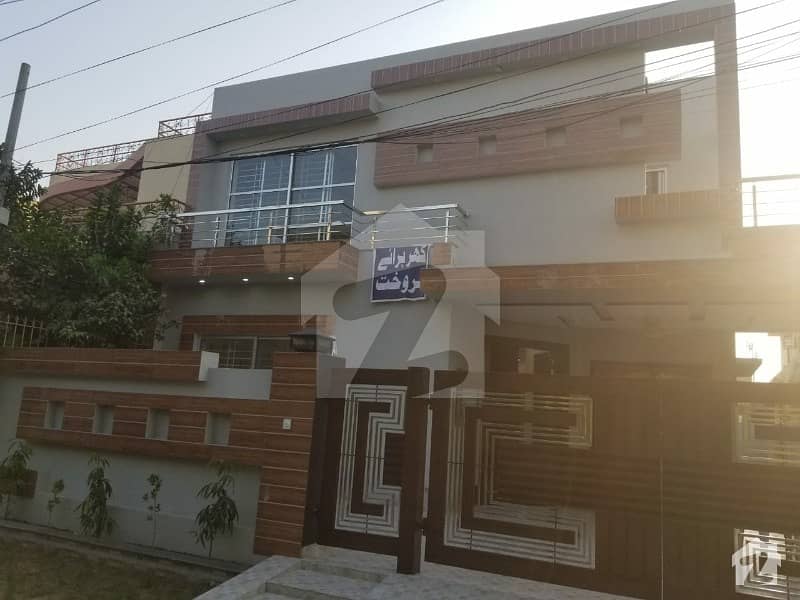 10 Marla House For Sale In State Life Housing Society Lhr