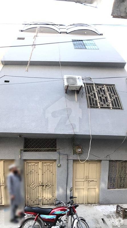 کمالا آباد راولپنڈی میں 5 کمروں کا 2 مرلہ مکان 45 لاکھ میں برائے فروخت۔