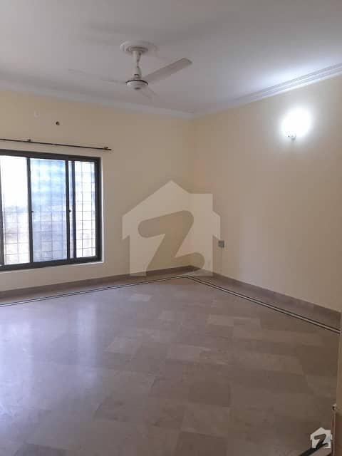 Beautiful House For Sale Available In F11 Islamabad