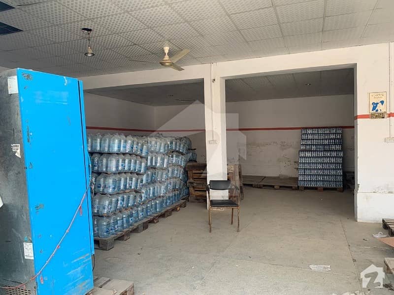 Buy A Centrally Located 7875  Square Feet Warehouse In Lahore Road