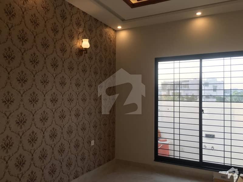 You Can Find A Gorgeous Upper Portion For Rent In DHA Defence