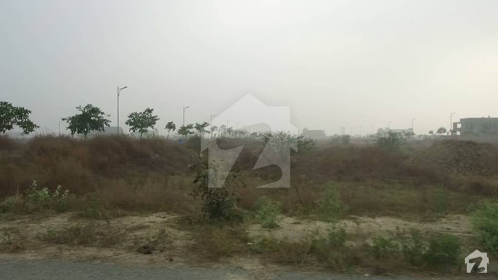 Prime Location Plot Between Modern Houses U 222 Available For Sale