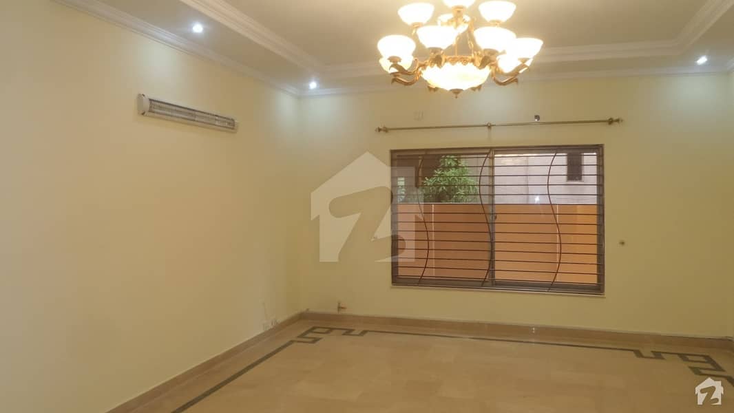 In Bahria Town Rawalpindi Flat Sized 800 Square Feet For Rent